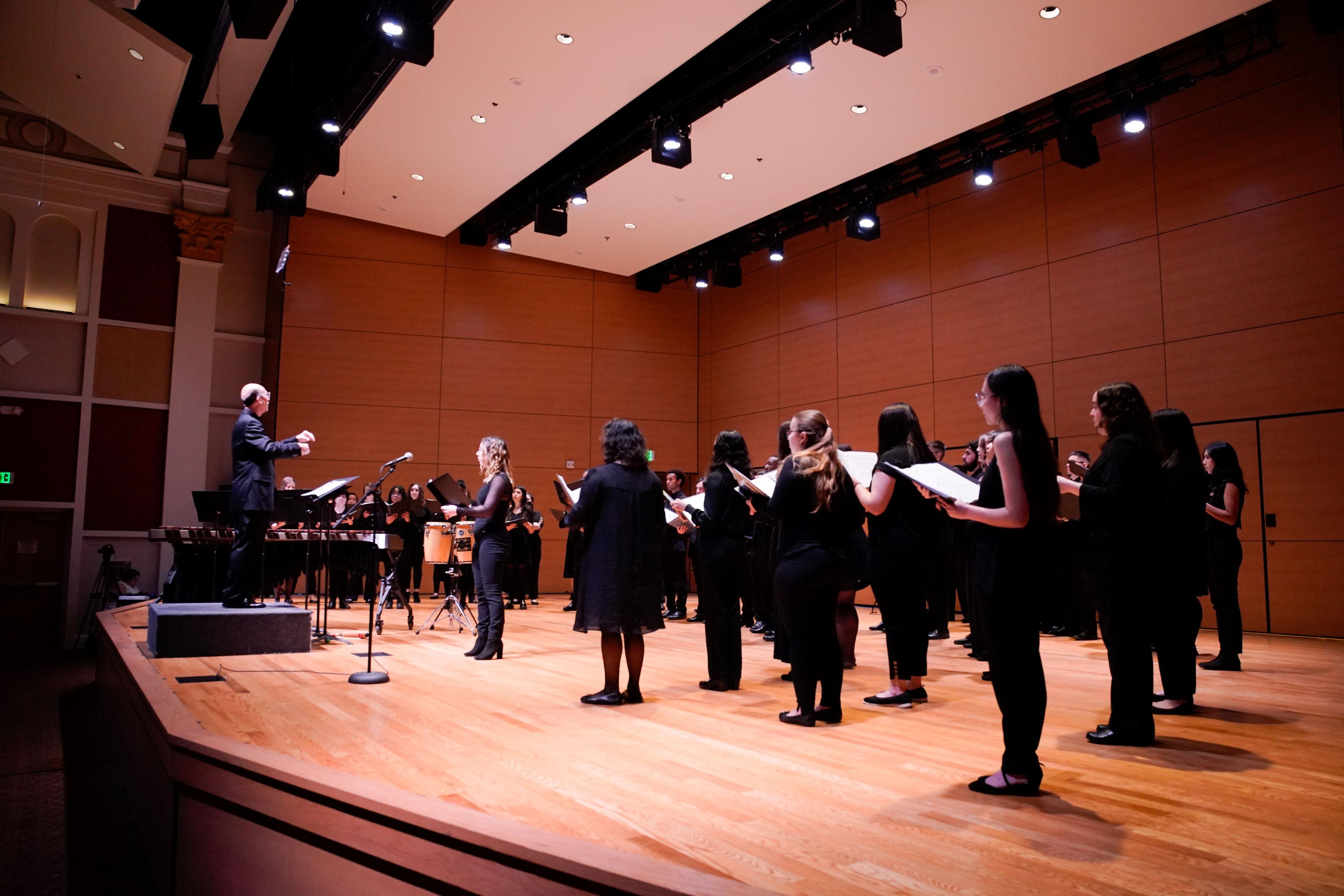 UIW Choir in performance